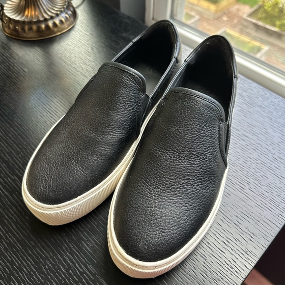 Ugg Jass Women's Leather Sneakers Platform Slip On Black Size 9, Never worn - Picture 5 of 6